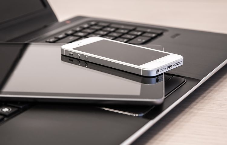 Five Gadgets Every Student Must Buy To Accomplish Their Goals Efficiently In 2022...